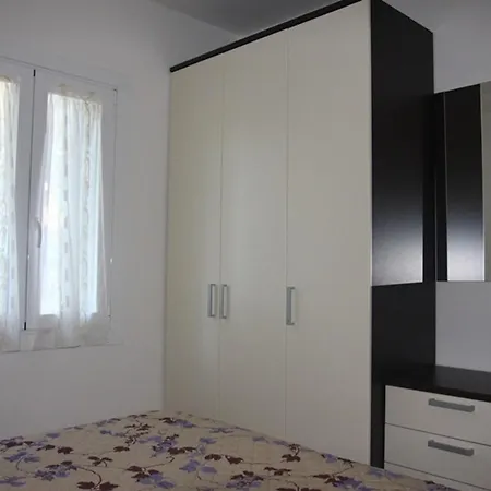 Appartement Charming 500mt From The *
